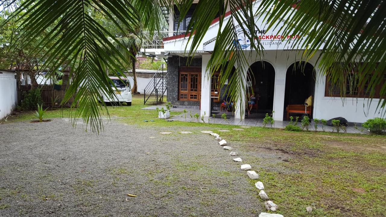 A Pousada The Backpack Hub At Weligama Exterior foto