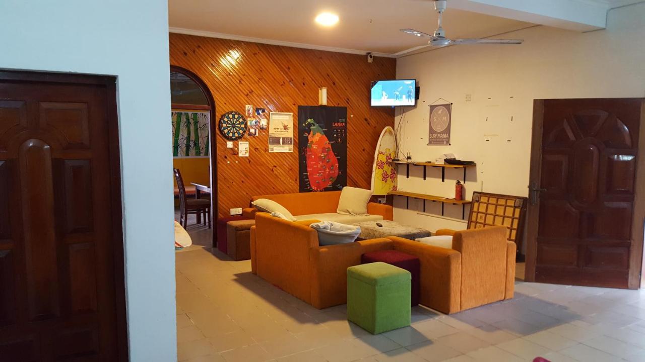 A Pousada The Backpack Hub At Weligama Exterior foto